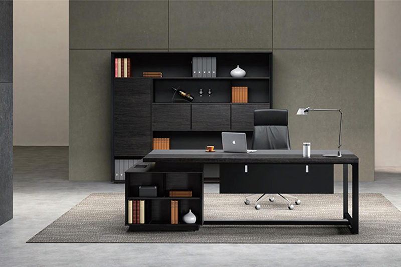 實木貼面辦公桌有哪些特點